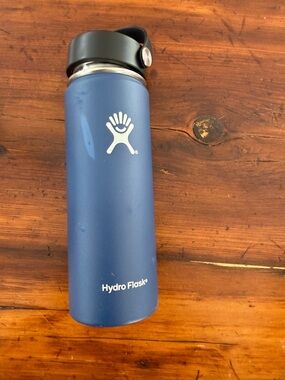 Hydro Flask | Kitchen | 8 Oz Hydroflask Dark Green Water Bottle | Poshmark